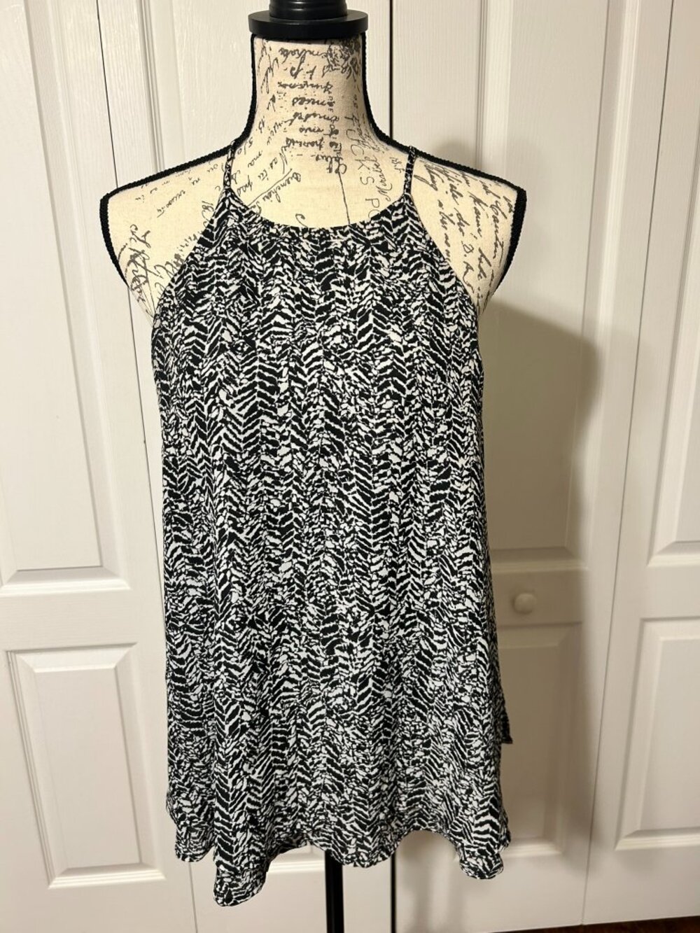 Decree Womens Large Black White Print Halter Strappy Back Swing Tank